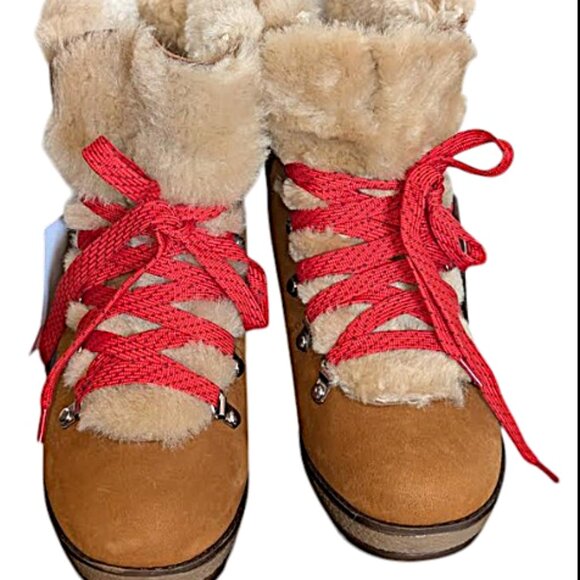 NIB J Crew Nordic Boots Size 7 - Picture 5 of 11
